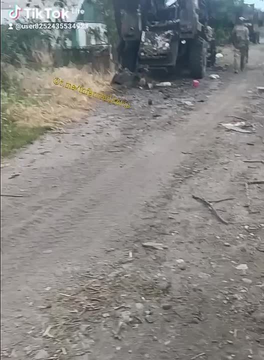 ����� ��� ������������ ���������������� (?) ���������� International MaxxPro � ����������� �������