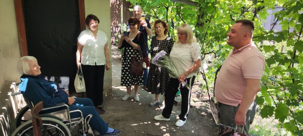 �������, 19 ����, ����������� 100 ��� �� ��� �������� �������� ������� ���������