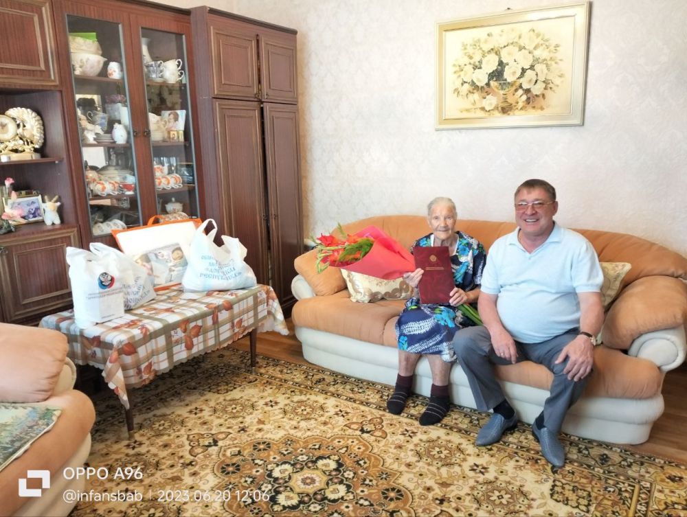 ���� ������: � �������. �������, 20 ����, ����������� 100 ��� ���������� ���������� ������ �. �������, ����� ��������� ��������