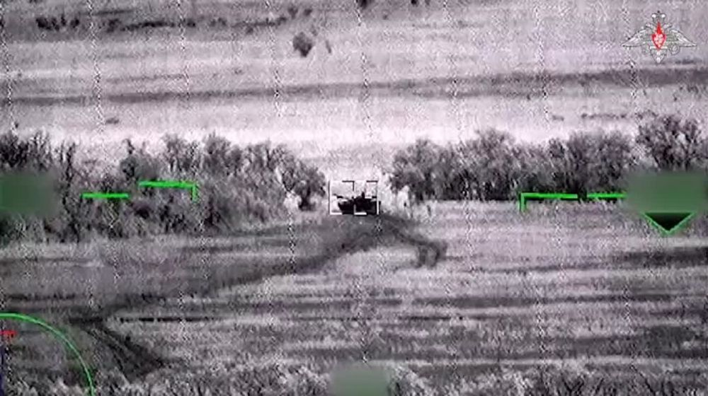 Виталий Киселев: Кадры уничтожения нашим «Аллигатором» танка укронацистов на Южно-Донецком направлении