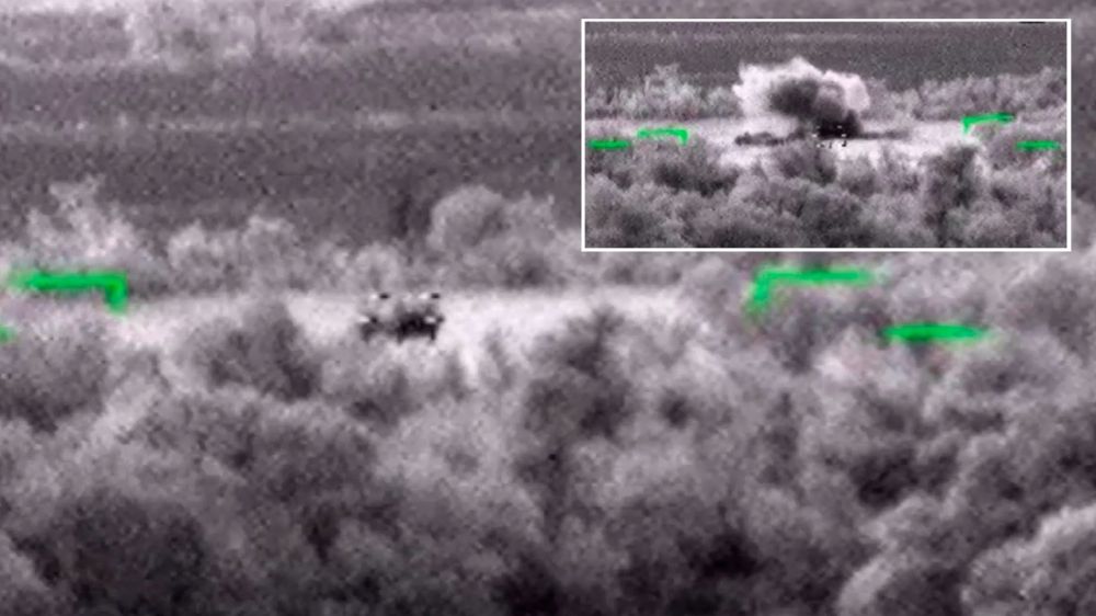 МО РФ показало уничтожение вражеской бронетехники экипажем «Аллигатора»