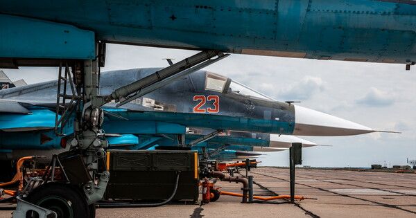 Силами авиации и ПВО за сутки в зоне СВО были сбиты три украинских самолета и вертолет