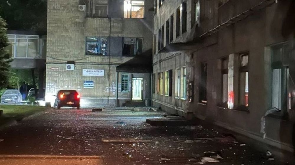 Ракетный удар ВСУ по Макеевке 4 июля 2023 года: опубликованы кадры обстрела горбольницы №2