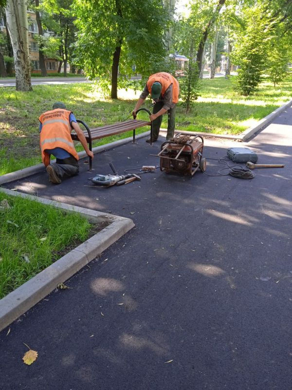 ������� ������: ������������ �������������� ���������� ����������� ������������� �. ������� "������� ������������� ������������ ������" ��������� ������ �� ������� � ��������� ������� ��� ������ �� �������������� ������ �� ���. ���������������