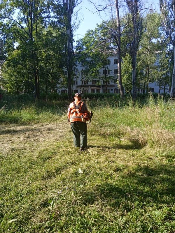 ������� ������: ������������� ��������� ������������ ������������� �. ������� "������� ������������� ������������ ������" ������������ ������ �� ������ ����� �� ���������� ����� "����������" � ����������� ������ �.�������