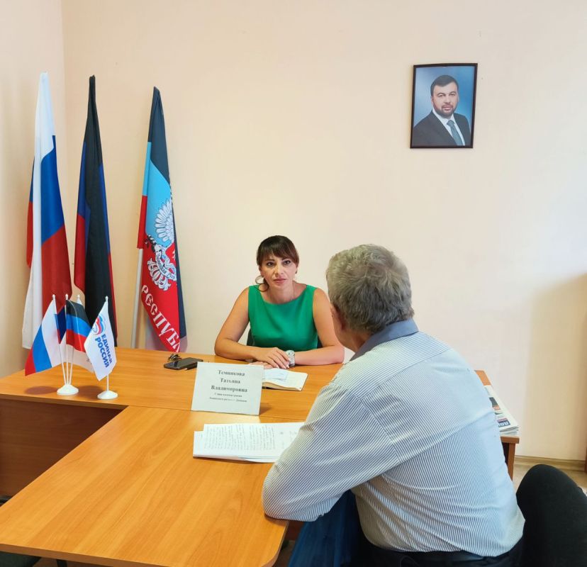 ������� ���������: �������, 6 ����, ������� ������ ���� ������� � ������������� ���������� ������ �. �������, �� ������� ������ ������ ���������� �� �������� �������-������������� ���������