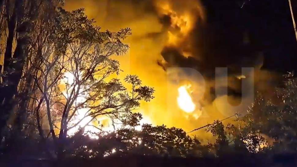 Пожар на нефтебазе в Макеевке ликвидировали