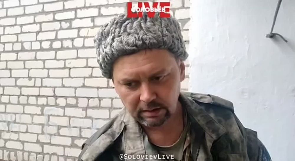 Командиру казачьего батальона "Сибирь" Олегу Ликонцеву с позывным "Кан" присвоено звание Героя России - за подвиг при блокировании прорыва ВСУ в Бахмуте