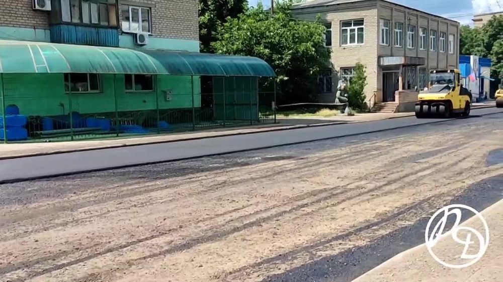 Руслан Дудников: Неделя в городе Иловайске началась с активных ремонтных работ по улице Первомайской