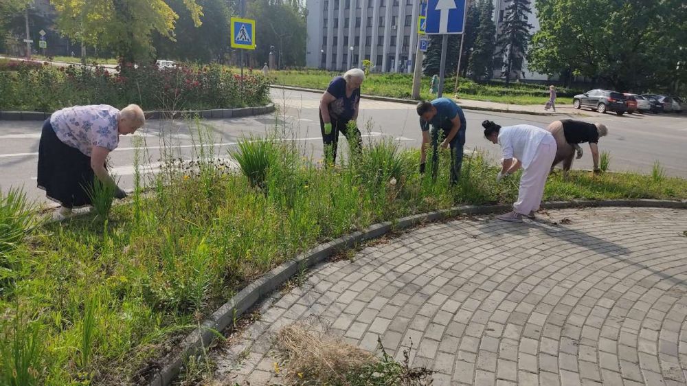 ������� ������: � ������ ���������� ����� ������� ������� ������ �����������, ����������, ����������� ������������ ������ �. ������� ������������ ������ � ��������� ������� � ������