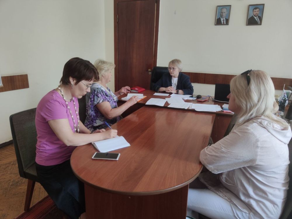 ������ ����� ������� ������ ������������� ������������ ������ �. �������� ������ ������������