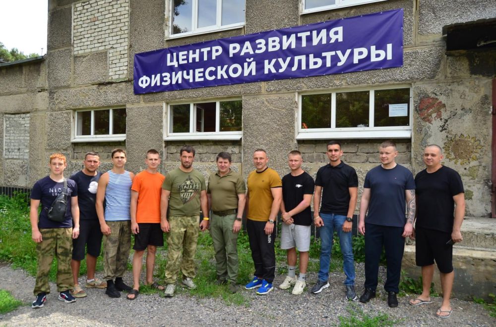 ������� ������� �� �����-����������� ����������� ������ � ���� ������ ������ ������ � ����������� ���������� �� ����������...