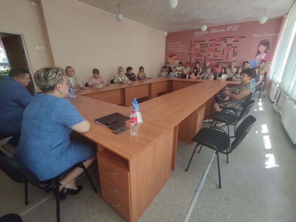 ������������� ������������� ������������ ������ �. �������� ������� ������� � �������� ������ ������� ������������