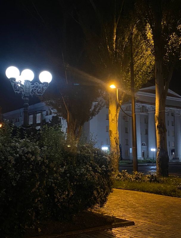 ���� ������: #�����������. �������� ��������������� ������������� ����������-������������� ����� ����� �.�. ������� �������� �������������, �� ��� ��? �� ��������� �������: ������� ����� ���� ���������� �������, � ����� ������ ������� ��������� ��������