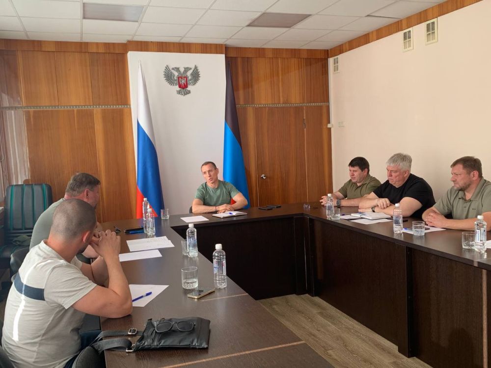 Восстановление объектов Макеевки, поврежденных во время обстрела, завершат до начала отопительного сезона