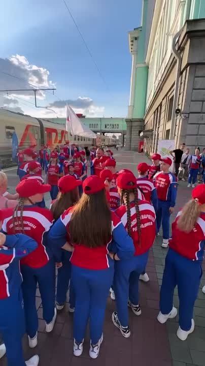 ����� ����������: . ����������� �������������� ������� ������ � ������ �����!� ����� 100 ����������� �����, ������� �������� ������� ����������� � �����, ������, ��������� �� ������������� � ������������� �������, � ����� ������ � ���������