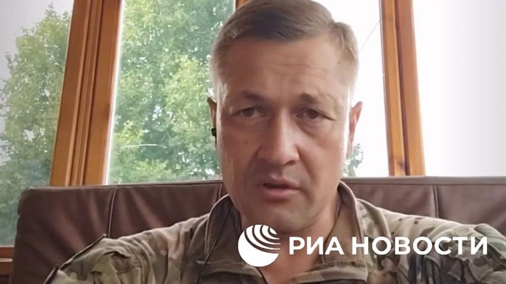 �������� �������� ������� �� ������� �����������, ����������� ������ "�����������" �������������� ������ �����, ������ ����� �������� ������ ���������, ������ ��� ������� �������� ���� ����� ��� �� �����