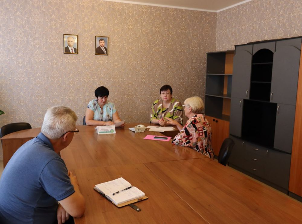 ������� �������: �������, 7 �������, ������ ����������� ����� ������������� ���� �������� ������� ����� ��������� �� ������ ��������