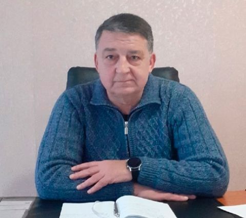 Сергей Валов: Сегодня, 7 августа 2023 года, в рамках проведения сходов граждан провел встречи с жителями города Юнокоммунаровска по ул. Ильича, 31, ул. Армейская, 51 и ул. Готвальда, 7