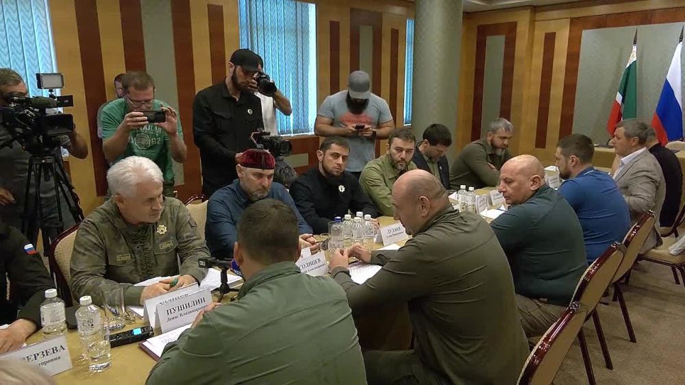 Подписание Соглашения между Правительством ДНР и Правительством Чеченской Республики о сотрудничестве