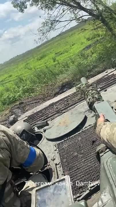 ������ �������: ��� ���� ������������� ������� ������������ ���������� ������������ � ������� ���� ���-2 � ����������������� M113 ������������� ������������ �� ����������� �����������