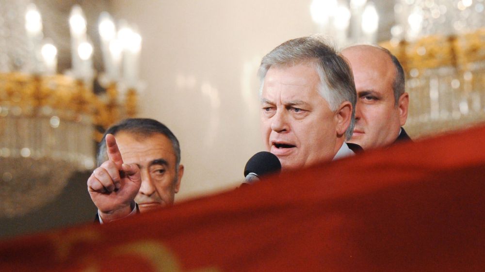 Завели дело. Почему СБУ боится Петра Симоненко