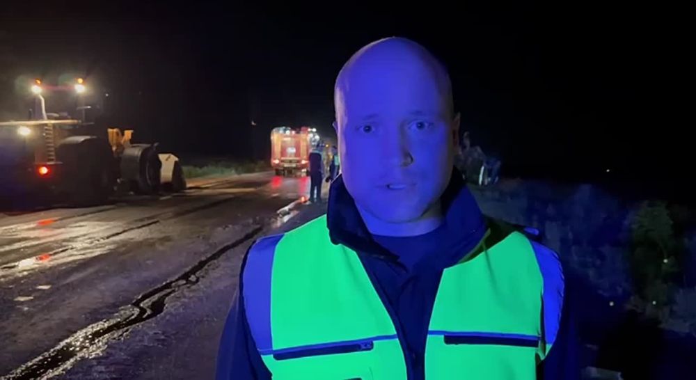 Минтранс в оперативном порядке работает над устранением последствий ДТП в Новоазовском районе - Владимир Тужилин