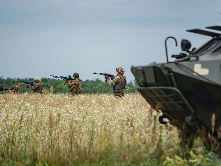 Зеленский съездил в подконтрольную Украине часть ДНР