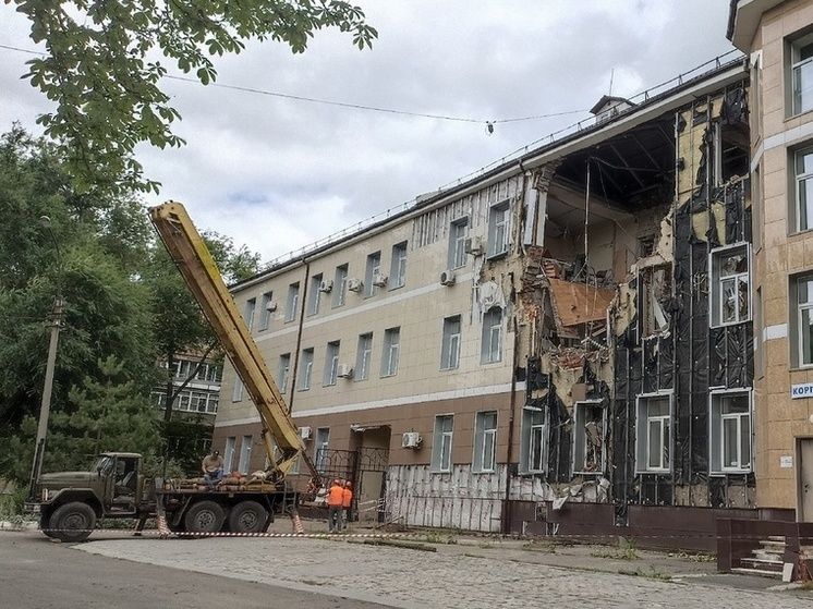 "Единый заказчик" восстановит в Донецке и Макеевке более трех сотен объектов