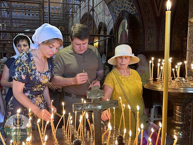 Макеевка почтила память жертв украинской агрессии