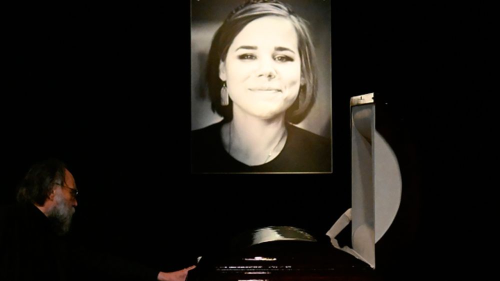 � ����� ����� ������� ������� ����� � �������