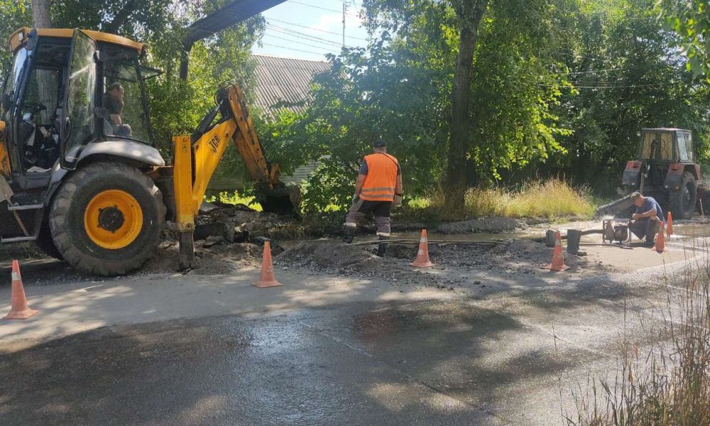 ������� ������: ������� ������ ������������-��������������� ������ � 6 (����������� �����) ������� "�������� �����" ��� ��� "���� ��������" ������� ������ �� ���������� ������ �� ����������� �=400 �� �� ��. ��������