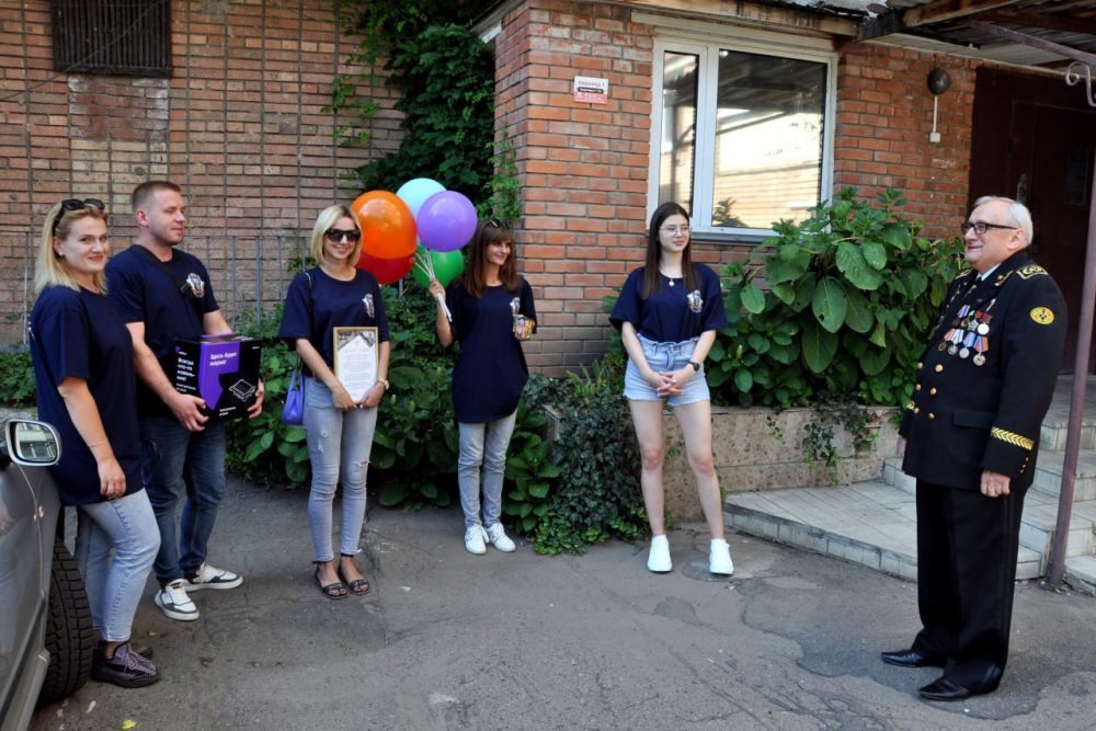 � ���������� ������������ ��� �������, ��������� �������� ��������� ������������� �������� "�������� ����������"...