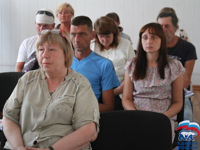 Глава города встретился с трудовым коллективом в Криничной