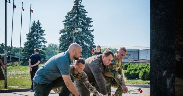 ������ ��������� ����� � ����� ������� �� ����� ������ � �������