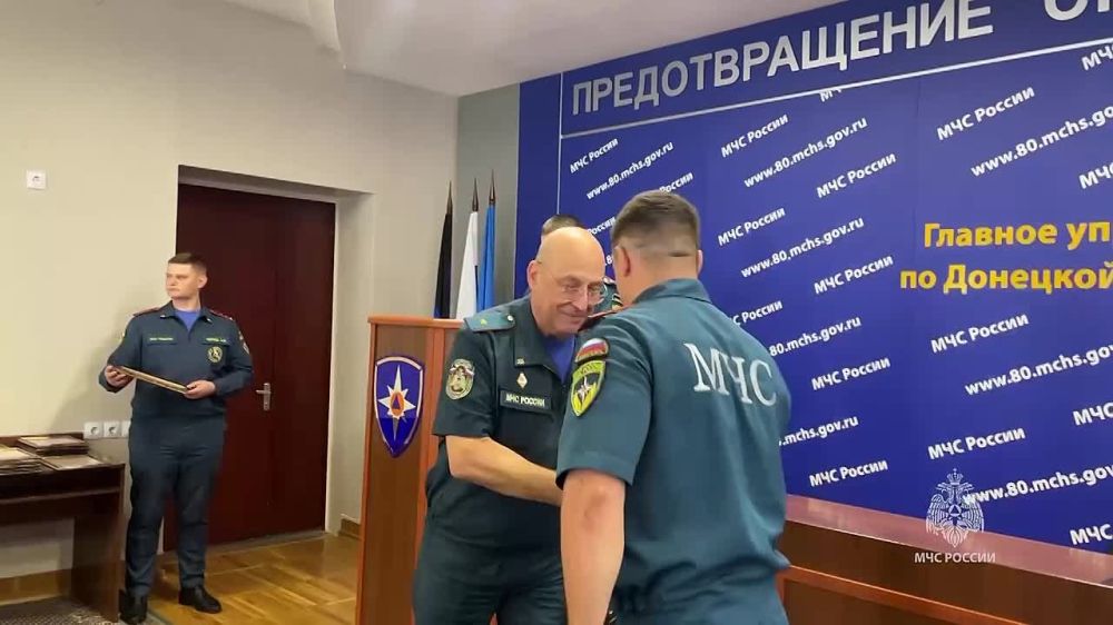 � ������� ���������� ������������� �����������, ����������� 50-����� ������ ������������� ���