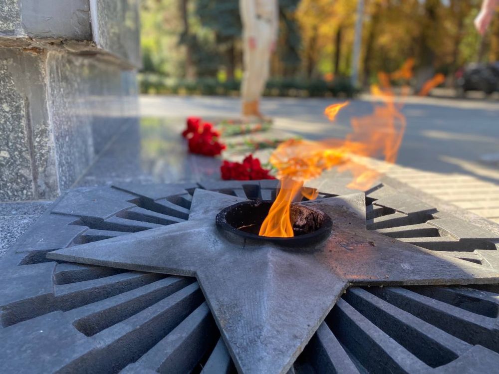 �������� ������: � ������ ������������ 80-� ��������� ������������ ��������� �� �������-���������� ����������� � ������ ������ ���������� ������ � ��������� ��������� ������ ��������� ������