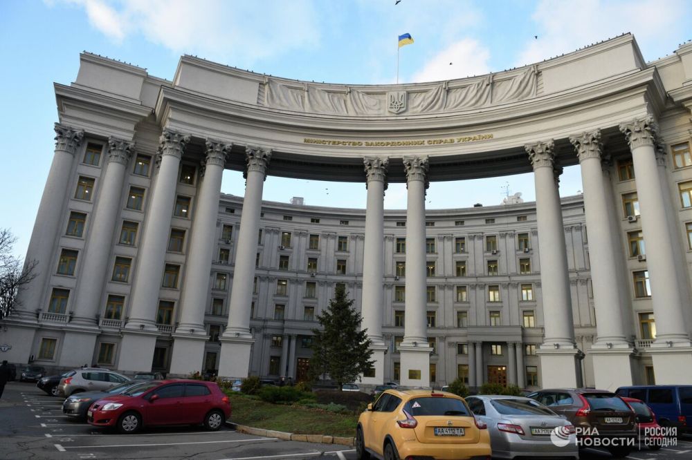 МИД Украины потребовал от Пекина объяснить визит китайских делегатов в ДНР