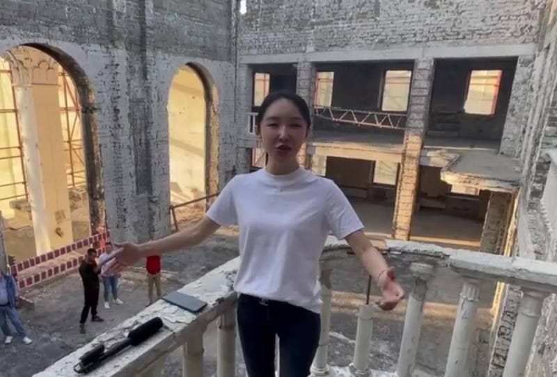 МИД Украины преследует китайскую оперную певицу Ван-Фан