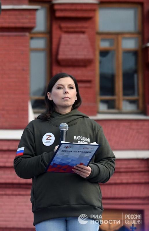 Военкора Первого канала и журналистку наградили премией "Солидарность"