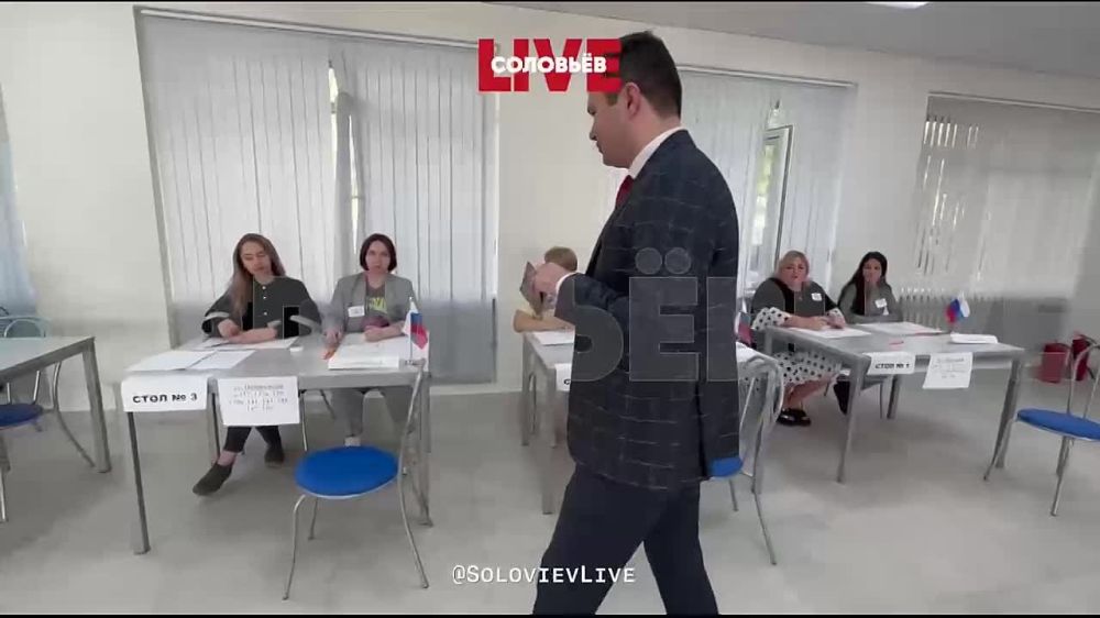 � 80-� ��������� ������������ �������� �� �������-���������� ����������� � �������� �������� ���������� ���������� ������ ��������� ��������� ������ � ������� �������� ��������������