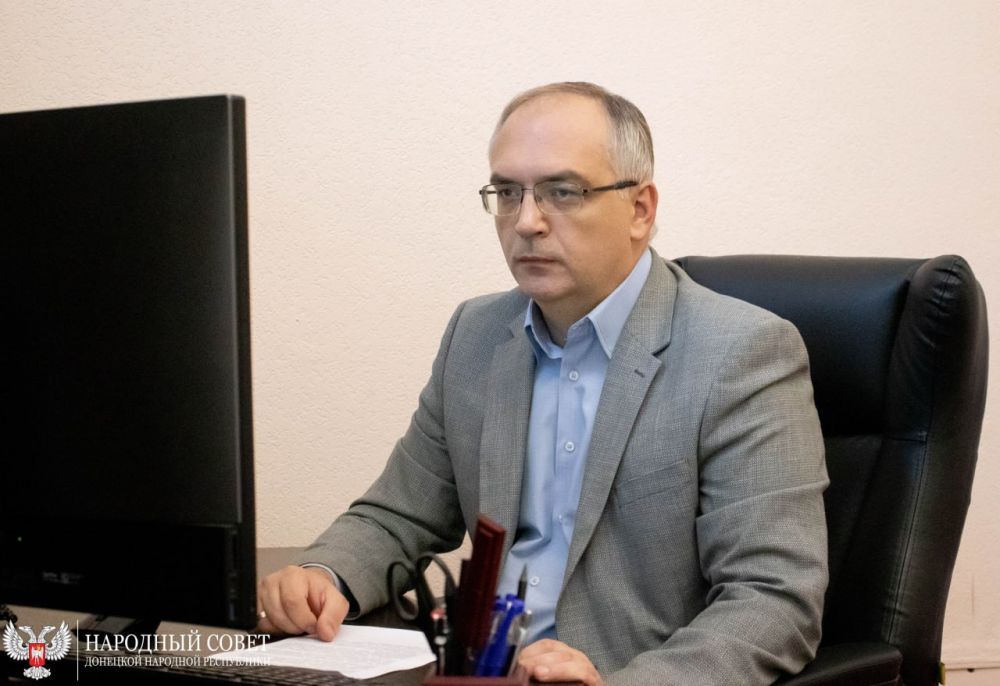 Владимир Бидёвка выступил на открытии научной конференции