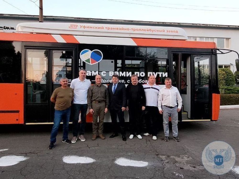 В Макеевке на линию вышел новый троллейбус "Горожанин"