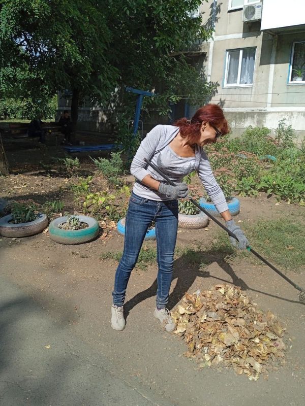 ���� �����������: �������, 13 ��������, ������ ������������ ����������� ���� ��������� ������ �� ��������� ������� � ������� �� ���������� �. �������: