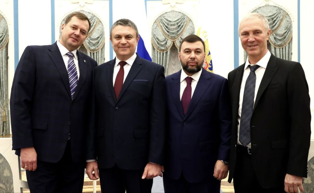 ������ ������: ���������� ������ ������������� �������� � ������� ��������� ��������� � ��������� �� ��������� ����...