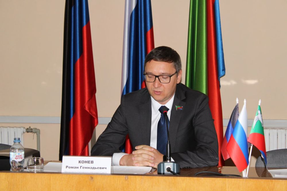 Сегодня, 26 сентября, состоялось третье заседание Горловского городского совета Донецкой Народной Республики I созыва