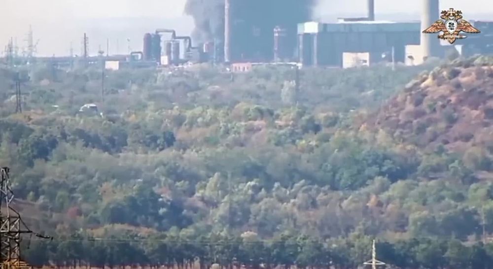 Ольга Курлаева: Ну вот и начали мы долбить ФАБами по боевикам , засевшим на коксохиме в Авдеевке