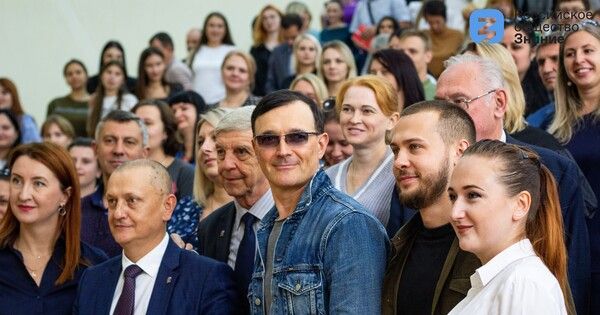 Егор Бероев выступил на форуме по молодежной политике в ДНР