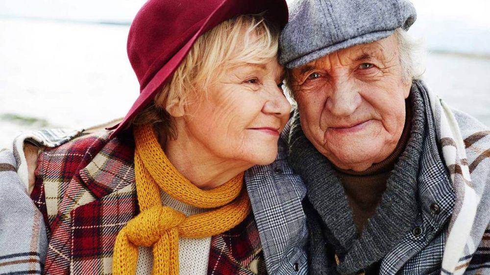 Владислав Ключаров: Уважаемые жители старшего поколения, ветераны войны и труда!