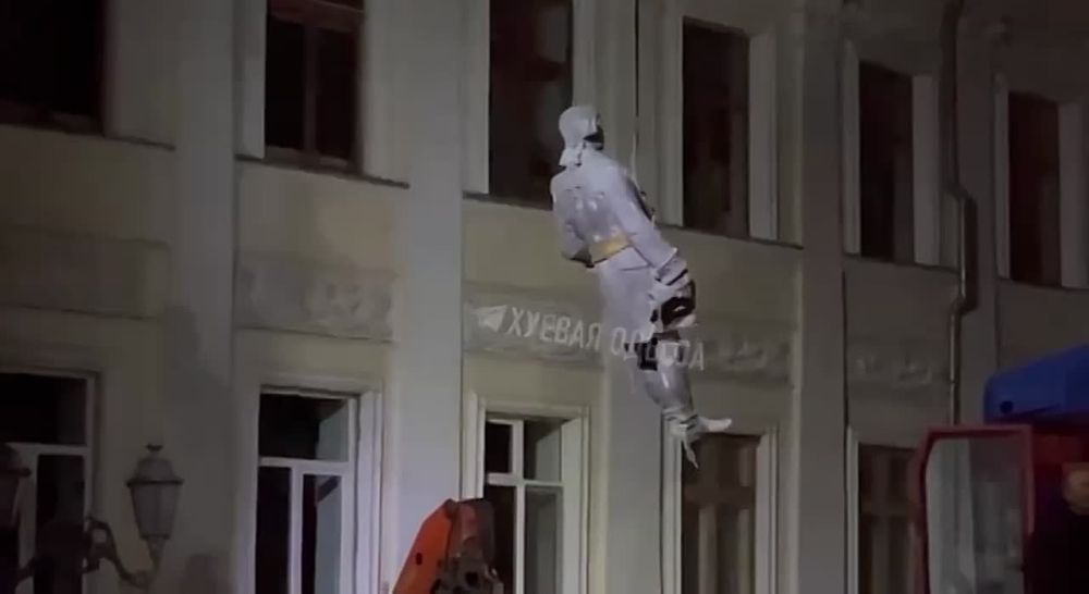 ���� ����� ������ � �������� ��������� ������ �������������� ������� ���� ��������